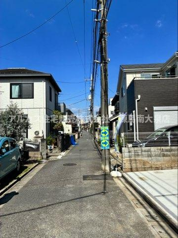 練馬区西大泉3丁目　新築一戸建　西武池袋線　大泉学園の前面道路含む現地写真