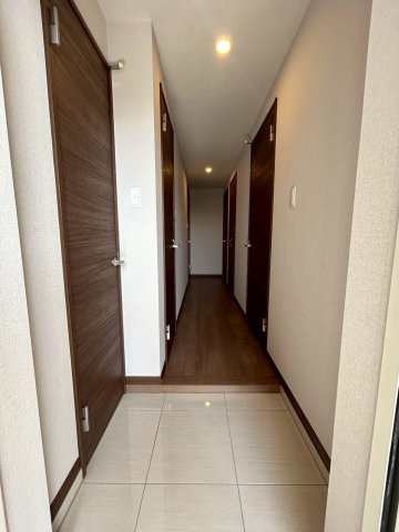 MODERN PALAZZO博多Bay　博多小学校区の玄関|MODERN PALAZZO博多Bay