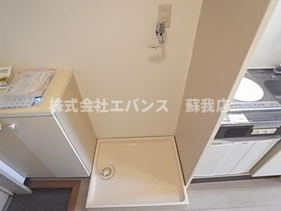 【洗面所】 | ドゥエルイースト | 脱衣スペースもあります