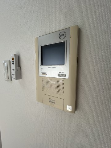 グランシス江坂のセキュリティ|グランシス江坂　モニター付きオートロック