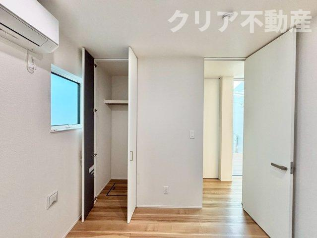 【洋室】 | 高崎市福島町新築モデルハウス　エアコン4台、駐車3台！