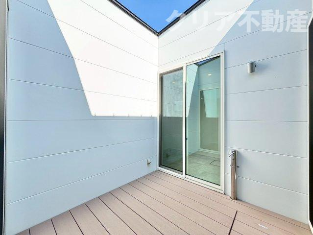【バルコニー】 | 高崎市福島町新築モデルハウス　エアコン4台、駐車3台！