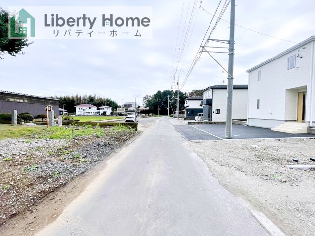 結城市結城第46　新築戸建　1号棟の前面道路含む現地写真