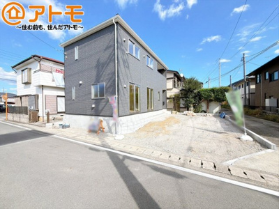 【駐車場】 | 伊豆の国市古奈第7　新築一戸建て　全1棟 | ゆったりスペースで、駐車も楽ちん♪