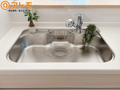 【設備】 | 伊豆の国市古奈第7　新築一戸建て　全1棟 | 広いシンクは使い勝手良好です♪