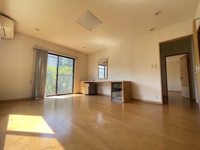 中古戸建　郡山市富田町下西田　富田西小・第六中の洋室