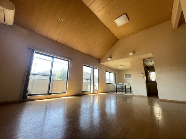 中古戸建　郡山市富田町下西田　富田西小・第六中の居間・リビング