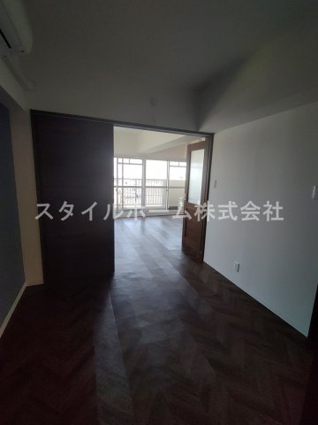 【洋室】 | ＴＥＮＯＨＡ　ＴＯＹＯＨＡＳＨＩ | 別部屋写真です。