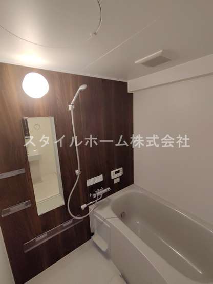 【浴室】 | ＴＥＮＯＨＡ　ＴＯＹＯＨＡＳＨＩ | 別部屋写真です。