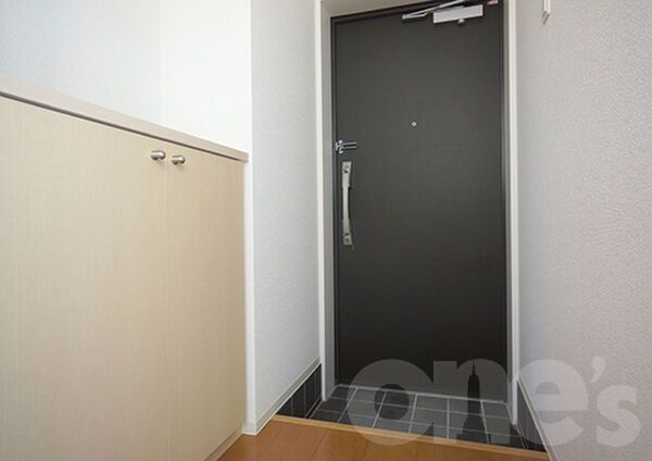 HONNMACHI BOX24の玄関
