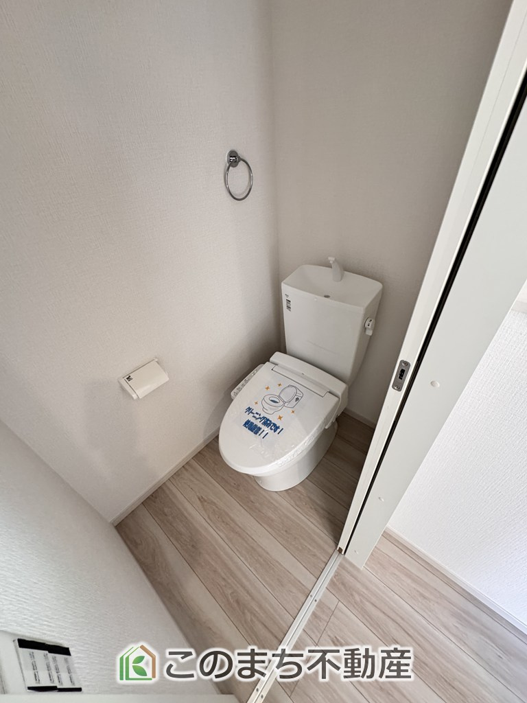 リガーレ宇都宮市さつき7期のトイレ|（同社施工例）清潔なトイレスペース☆