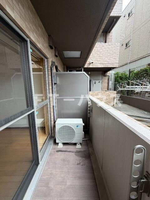レジディア南行徳のバルコニー