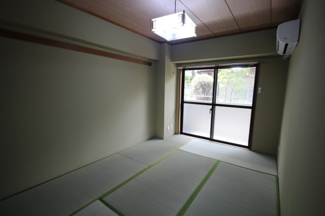 ※同じ間取りの参考写真です