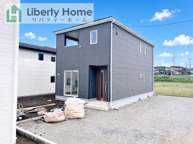 結城市結城第46　新築戸建　2号棟の外観|ご予約をいただければ、『平日の空いた時間』『周辺物件まとめて見たい』『1件だけ見たい』ももちろん可能です♪
お気軽にお問合せください♪