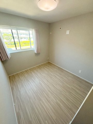 学が丘１丁目 中古戸建の洋室