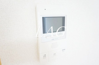 【セキュリティ】 | ラ　ヴィータ | モニター付きインターフォンです。