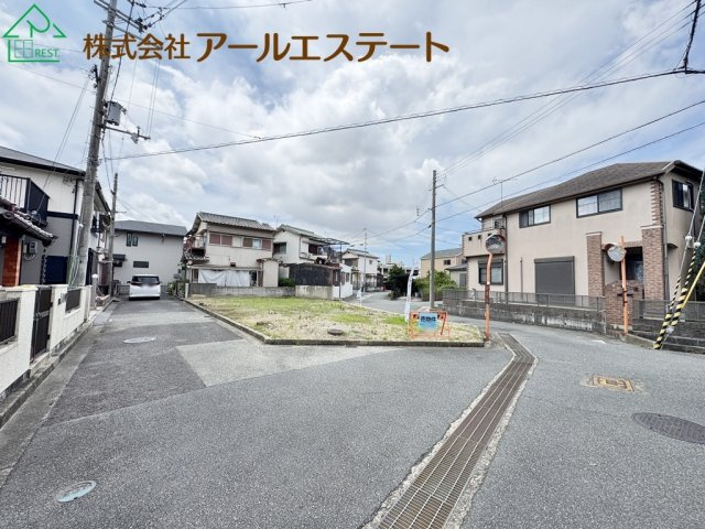 加古川市加古川町河原　　JR「加古川駅」徒歩13分の前面道路含む現地写真