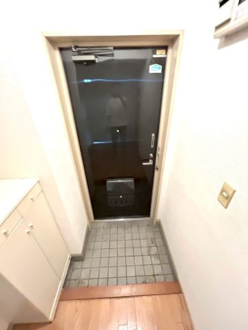 【玄関】