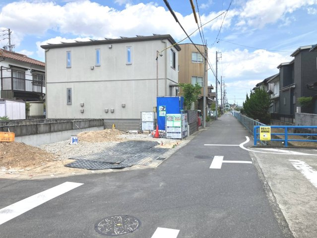 ブルーミングガーデン　一宮市北方町北方　全1区画分譲の前面道路含む現地写真|「現地（2026年7月26日）撮影」　
■前面道路　
■ヤマダ不動産　株式会社リライフ