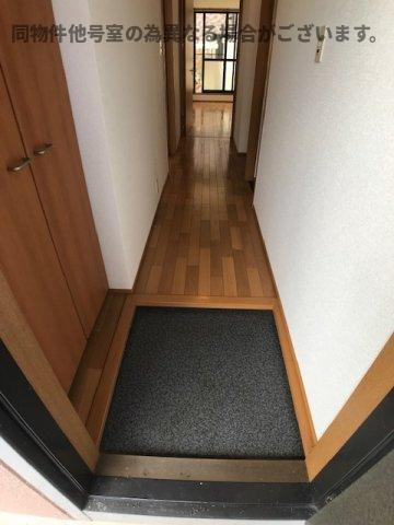 ドルフの玄関