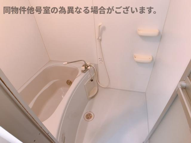 ドルフの浴室