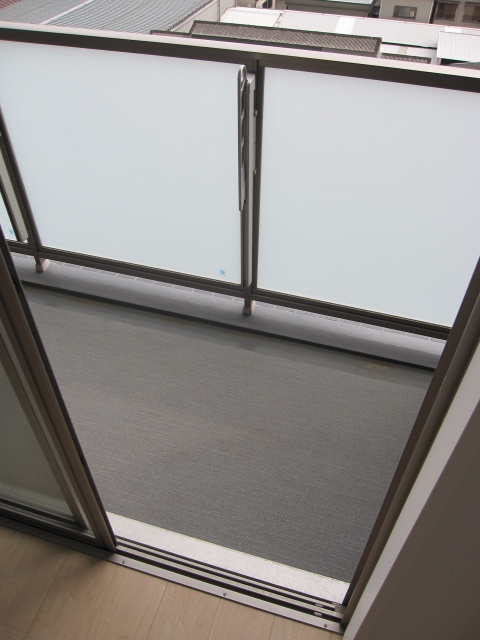 エスポワール江戸川のバルコニー