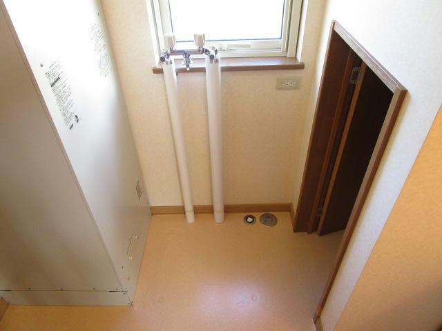 西16南5借家(エリア邸)の洗面所