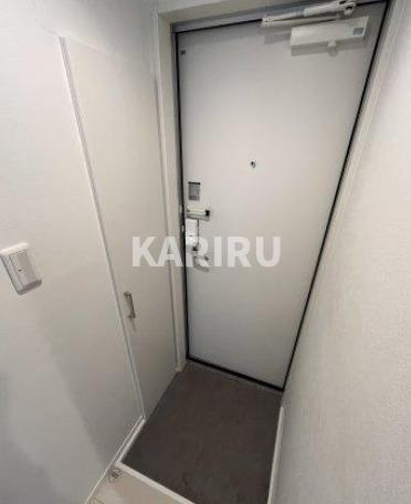 オーサムハウス城東の玄関