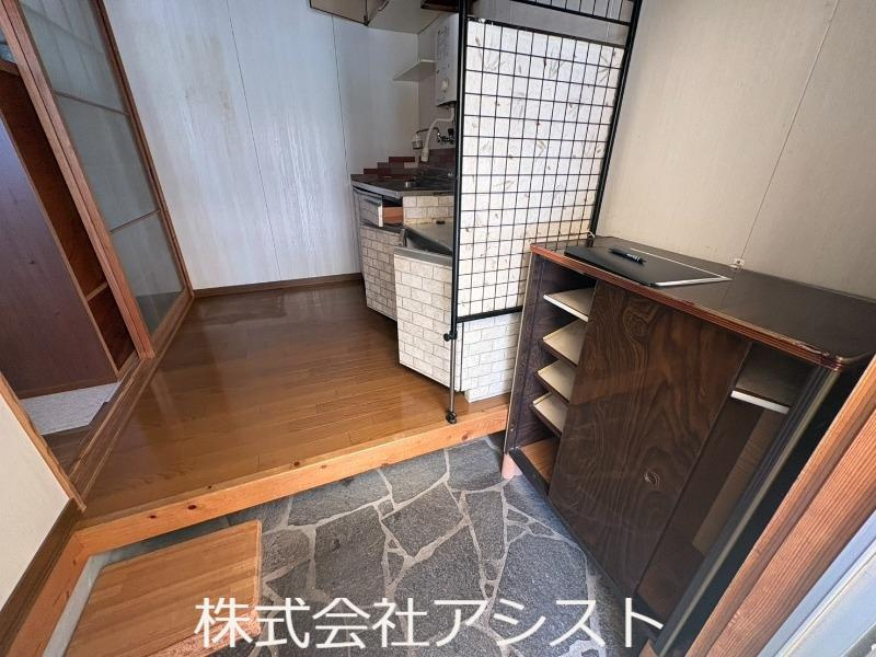 池尻貸家の玄関