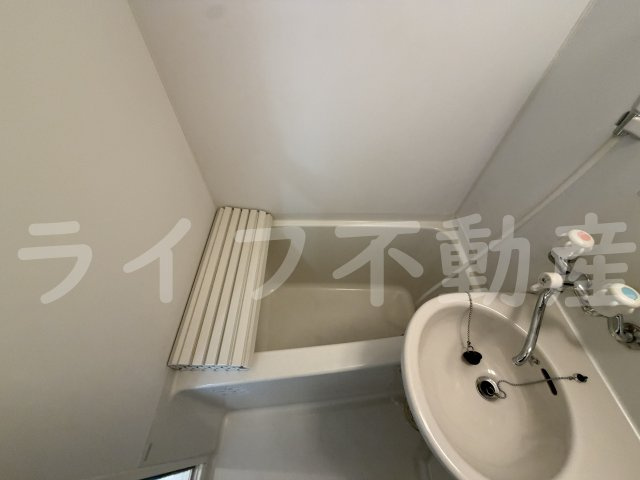 八戸ノ里HIROビルの浴室