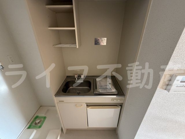 八戸ノ里HIROビルのキッチン