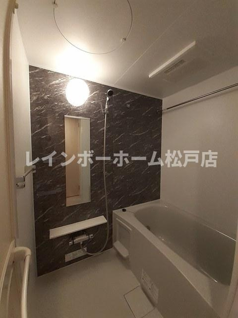 【仲介手数料：50％OFF】対象物件！の浴室