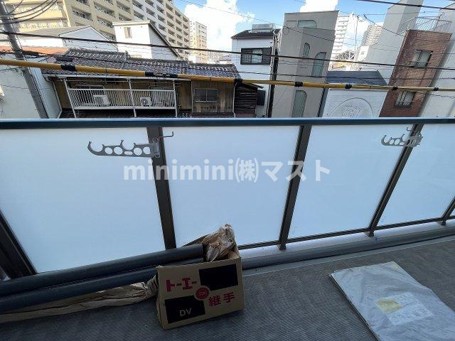 Sarnath海老江のバルコニー