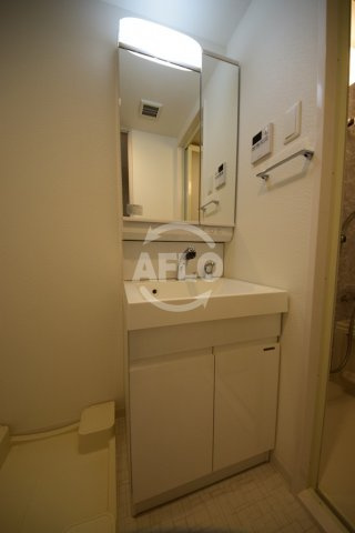 S-RESIDENCE阿波座WESTの独立洗面台|S-RESIDENCE阿波座WEST　独立洗面化粧台