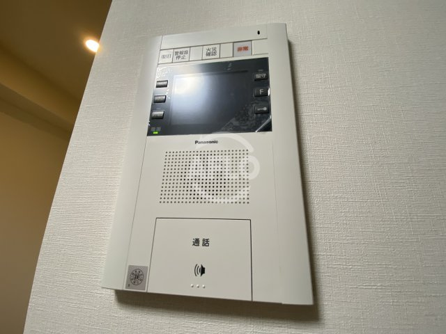 TLRレジデンス本町WESTのセキュリティ|TLRレジデンス本町WEST　TV付モニターフォン
