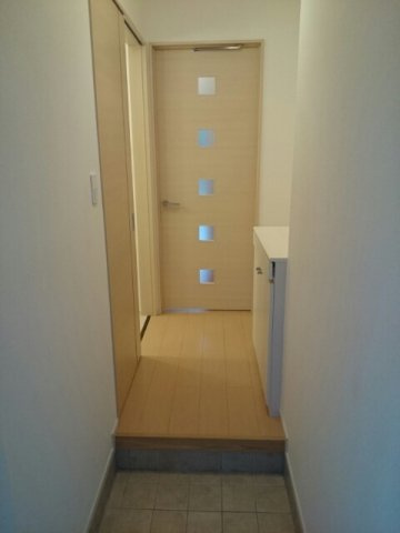 ヒルトップテラスの玄関|シンプルで使いやすい玄関です