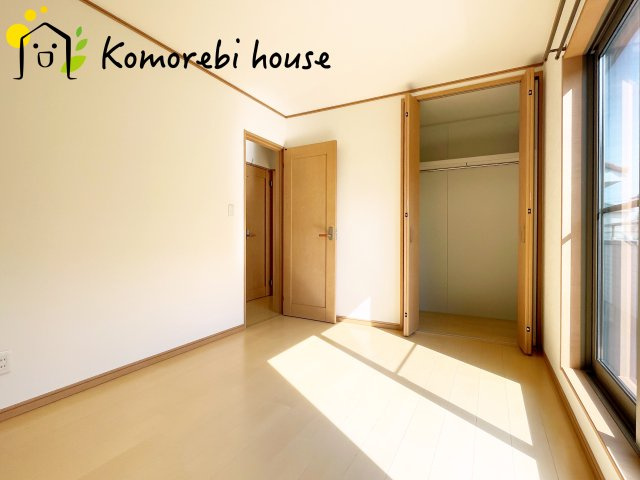 鴻巣市小松　中古戸建の洋室|広々とした洋室です