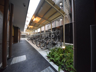 【その他共用部分】 | ブランズタワー・ウェリス心斎橋SOUTH | ブランズタワー・ウェリス心斎橋SOUTH　駐輪場