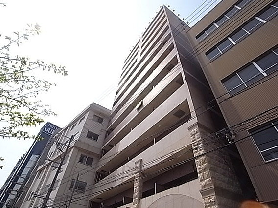 エスライズ新神戸の外観