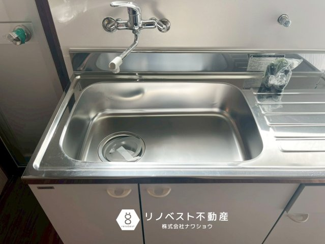 東大阪市中石切町5丁目のキッチン|【リノベスト不動産】土日祝も営業中！HPより来店予約も可能です◎
