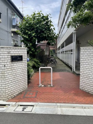 【エントランス】 | ビバーチェ上高井戸 