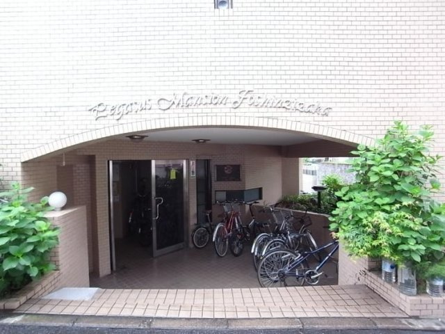 ペガサスマンション浄心寺坂のエントランス