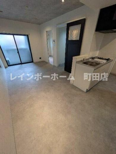 Revive古淵※初期費用分割後払いサービス利用可能物件の居間・リビング