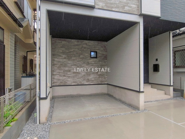 越谷市大字恩間 新築分譲住宅の駐車場
