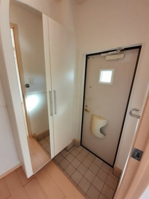 【玄関】 | ラネージュⅢ番館