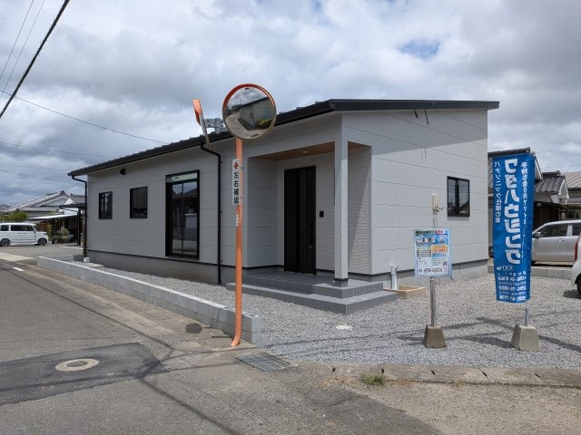 都城市上長飯町の新築一戸建