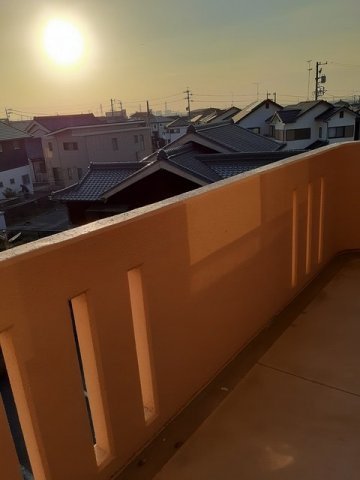 ファミールＫ向山Ⅱのバルコニー|お洗濯にも便利なバルコニー付き