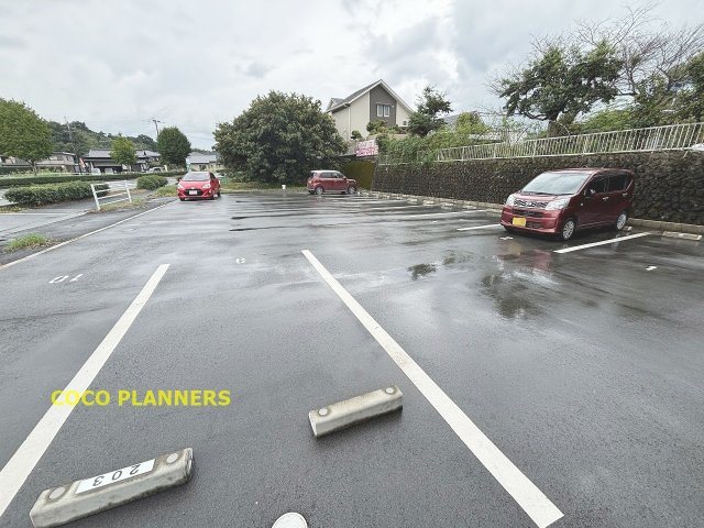 ステラ熊本northの駐車場