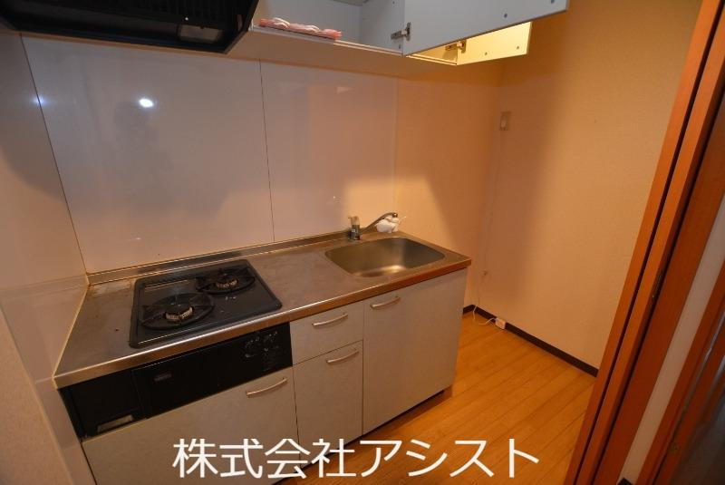 クオリティーイーストのキッチン