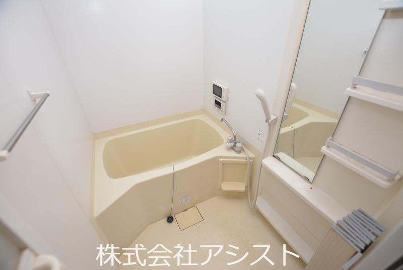 クオリティーイーストの浴室